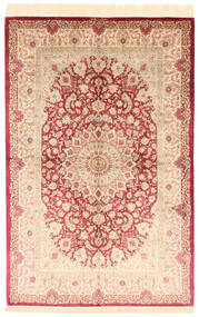  クム シルク 絨毯 135X208 オリエンタル 手織り 薄茶色/赤 (絹, ペルシャ/イラン)